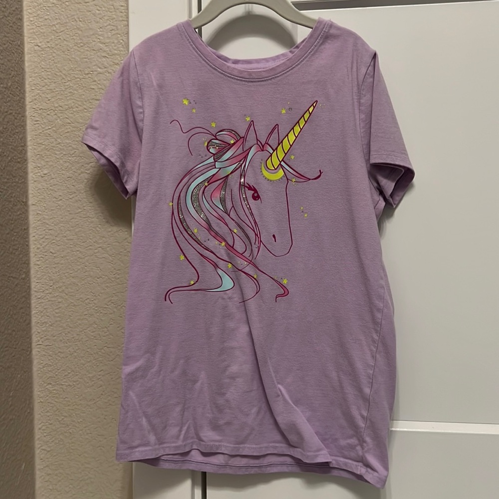 Adorable Purple Unicorn T-Shirt!
